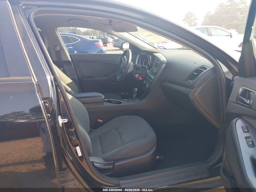 2015 KIA OPTIMA auction photo 5