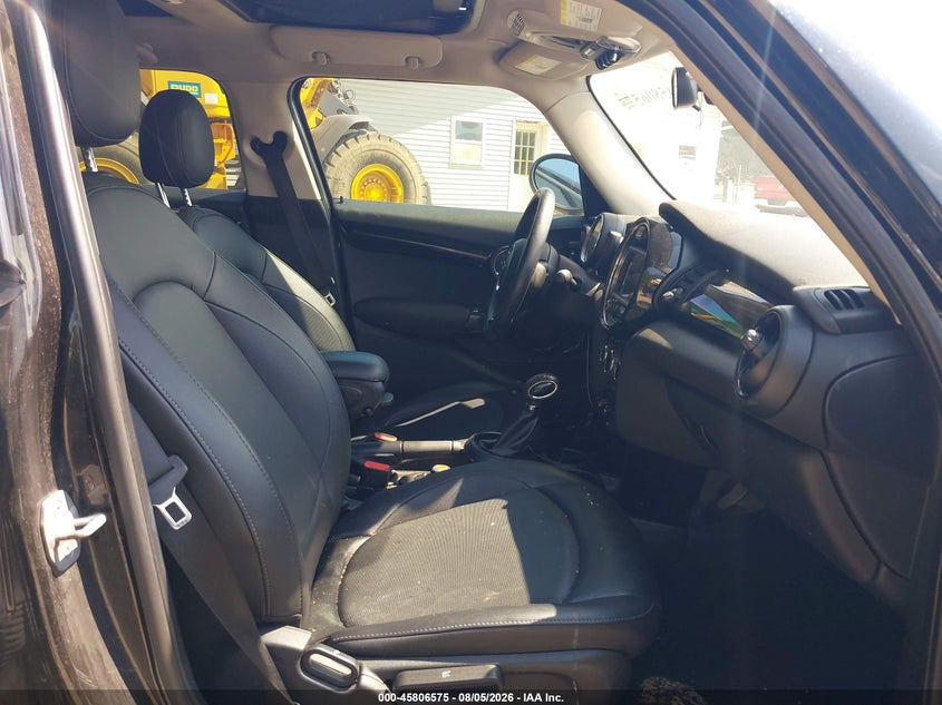 2019 MINI HARDTOP auction photo 5