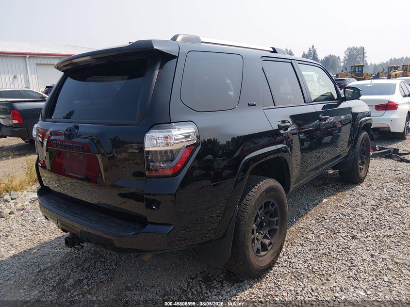 Vin: jtemu5jr4n6057172, lot: 46305441, toyota 4runner sr5 20224
