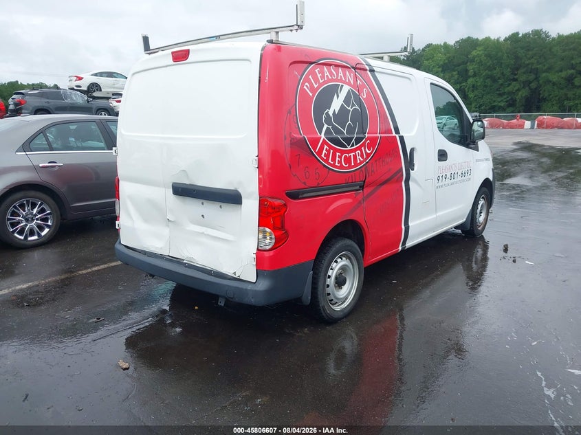 2017 NISSAN NV200 auction photo 4
