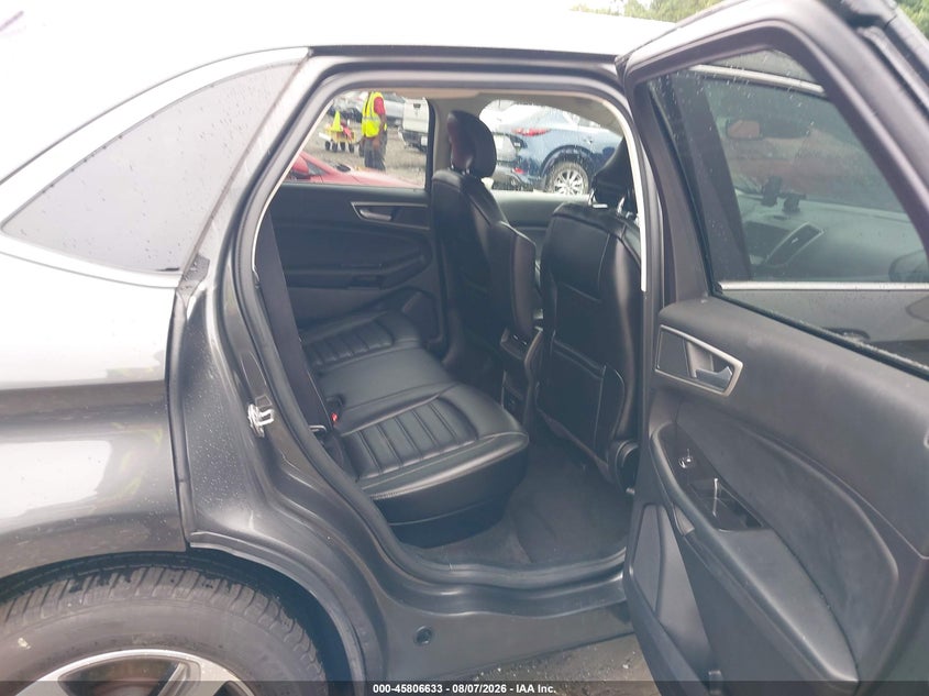 2019 FORD EDGE auction photo 8