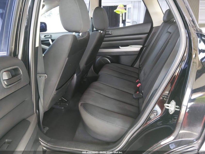 MAZDA CX-7 2011 VIN JM3ER2A5XB0374062