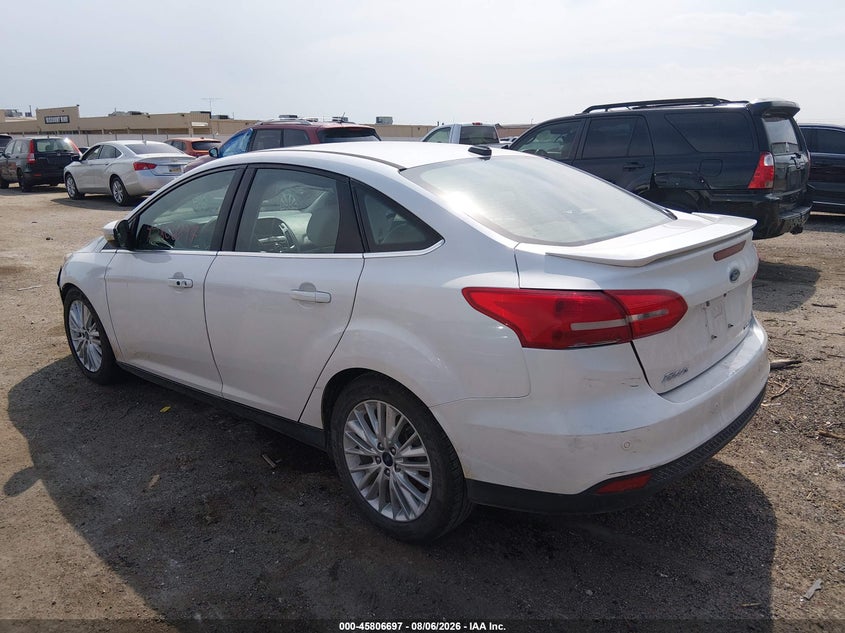Vin: 1fadp3j21jl250142, lot: 46305543, ford focus titanium 20183