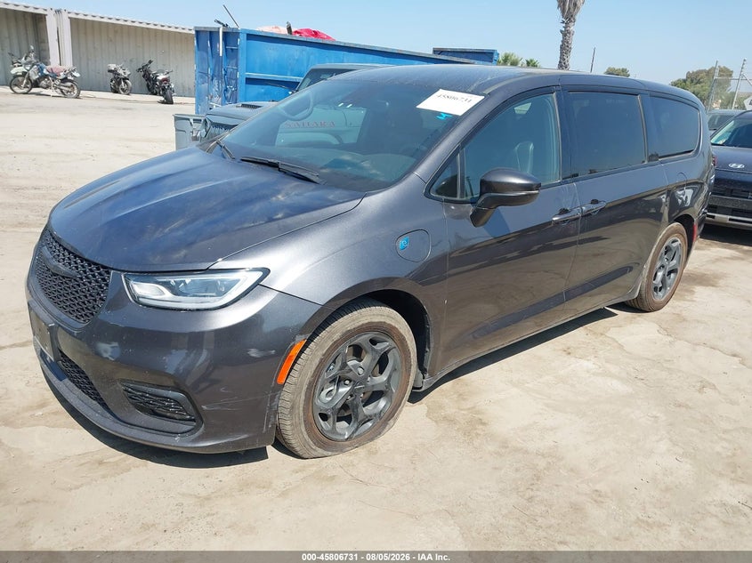 Vin: 2c4rc1l74pr565607, lot: 46305577, chrysler pacifica hybrid touring l 20232