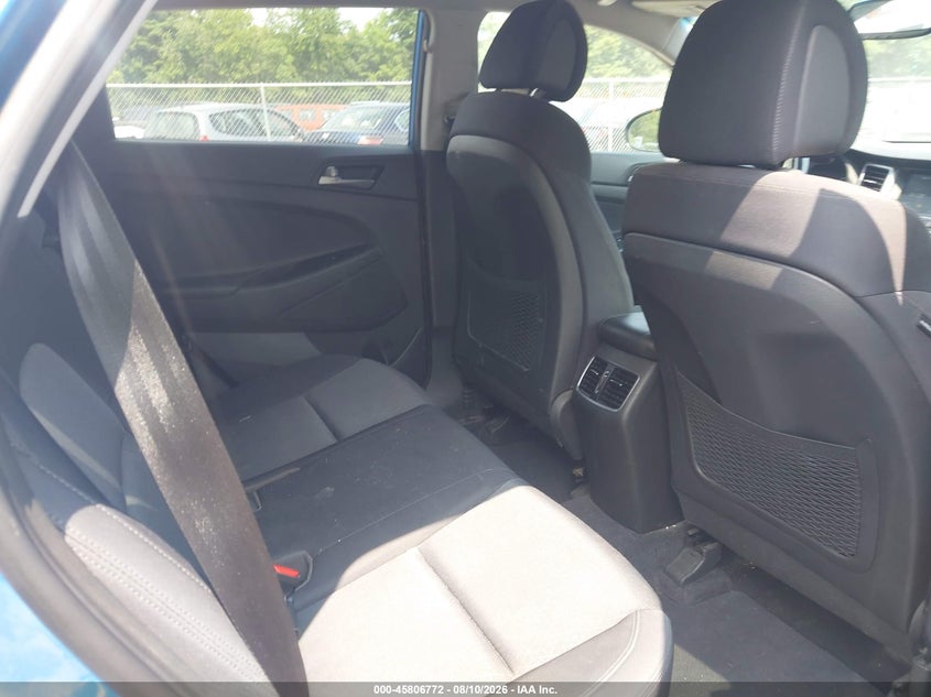 2018 HYUNDAI TUCSON auction photo 8