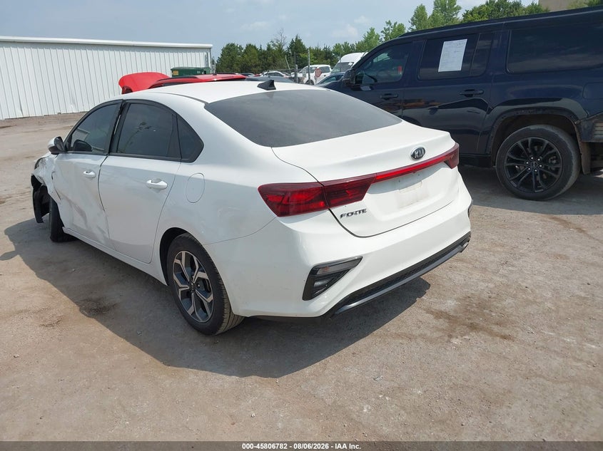 Vin: 3kpf24ad4me316057, lot: 46305628, kia forte lxs 20213