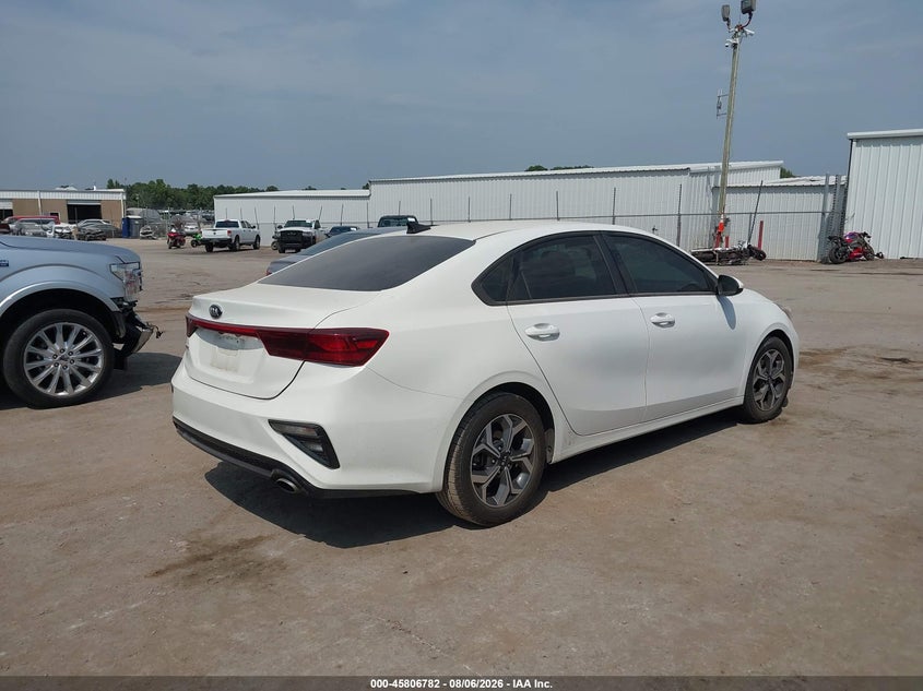 Vin: 3kpf24ad4me316057, lot: 46305628, kia forte lxs 20214