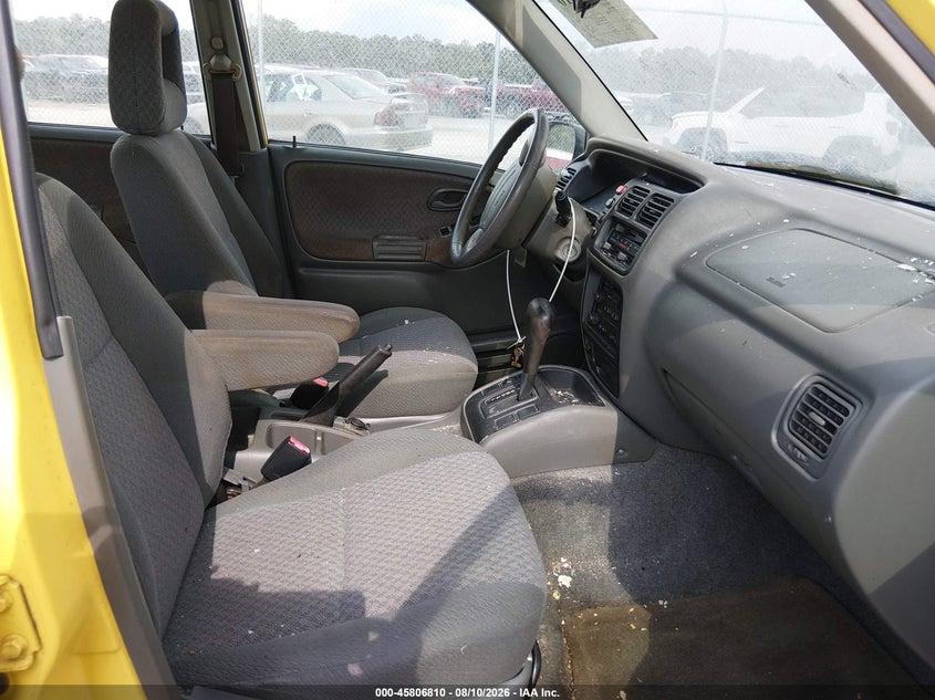 2002 CHEVROLET TRACKER auction photo 5