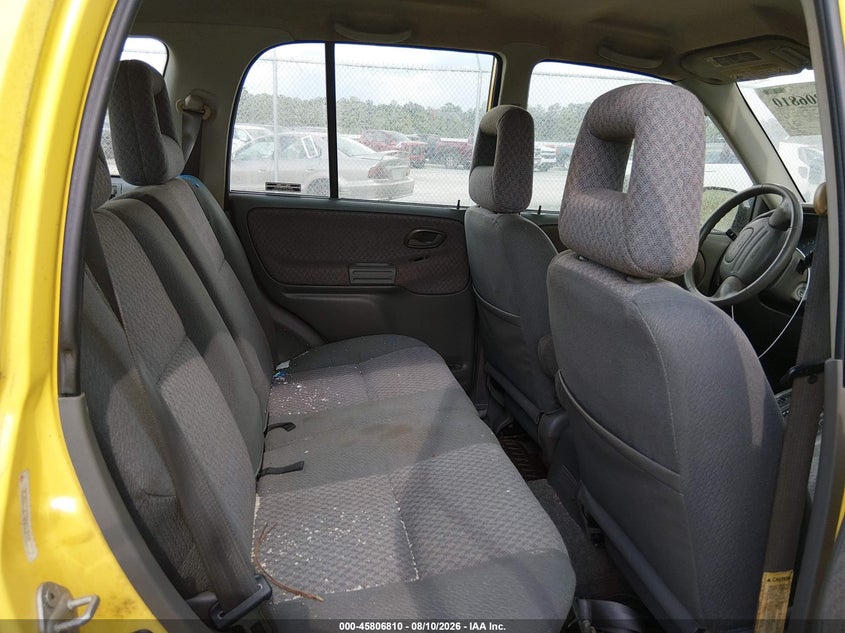 2002 CHEVROLET TRACKER auction photo 8