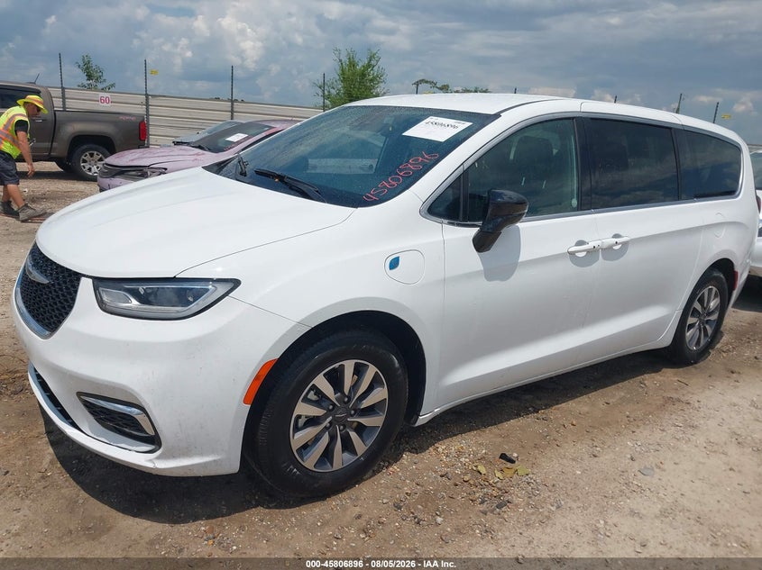 Vin: 2c4rc1s75sr577758, lot: 46305742, chrysler pacifica hybrid select 20252