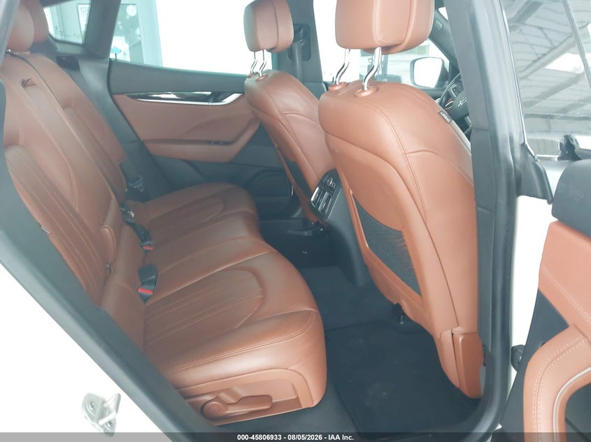 2019 MASERATI LEVANTE auction photo 8