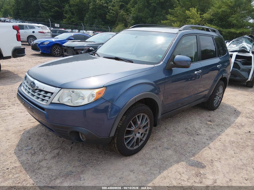 2012 SUBARU FORESTER auction photo 2