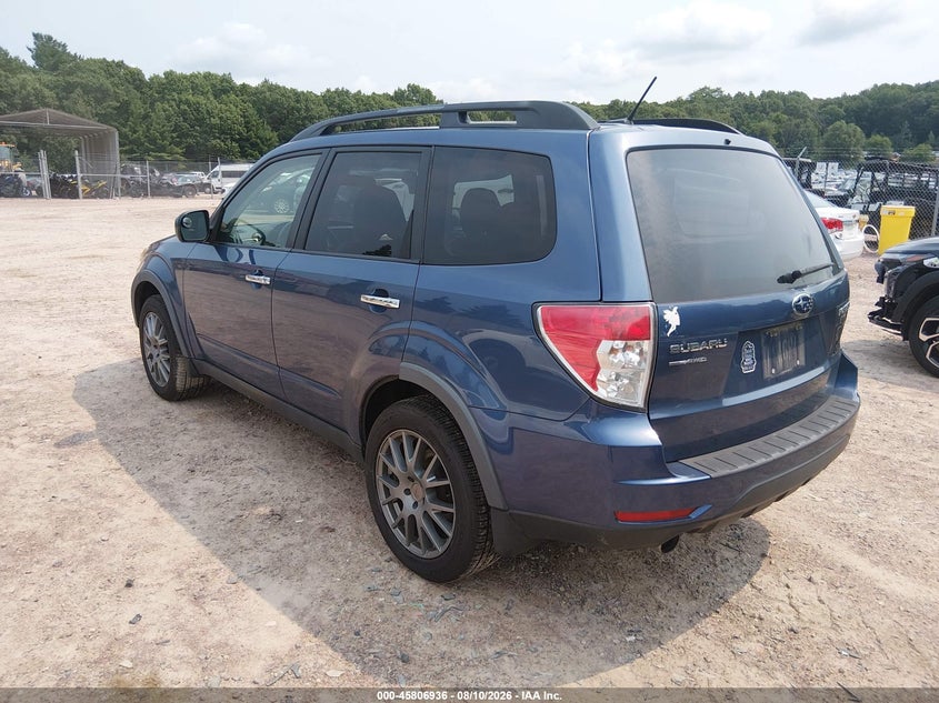 2012 SUBARU FORESTER auction photo 3