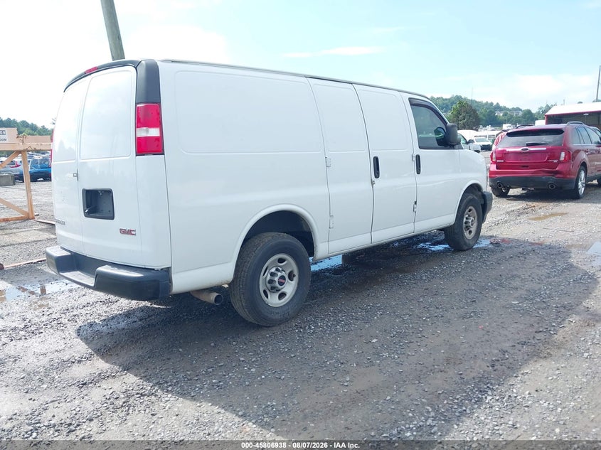 2020 GMC SAVANA CARGO auction photo 4