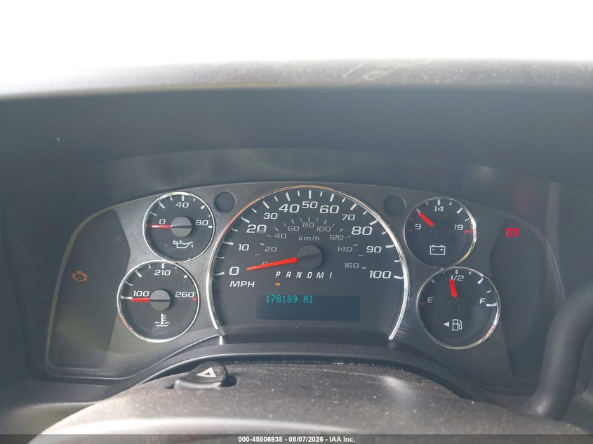 2020 GMC SAVANA CARGO auction photo 7