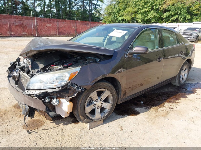 2015 CHEVROLET MALIBU auction photo 2