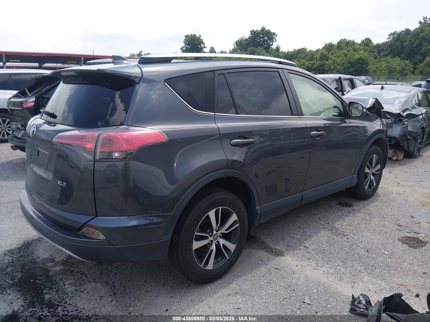 Vin: jtmwfrev2hj711464, lot: 46305825, toyota rav4 xle 20174