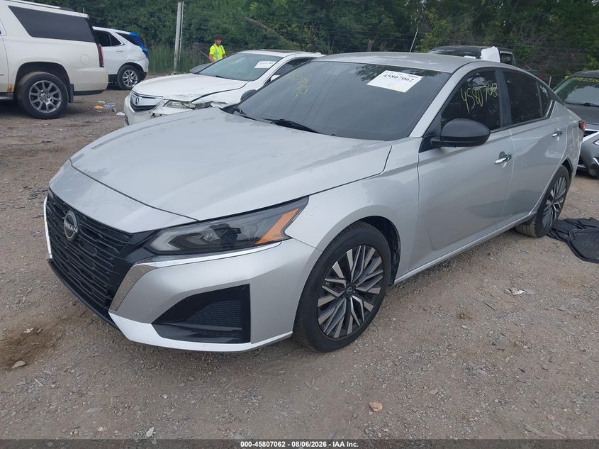 Vin: 1n4bl4dv0rn339960, lot: 46305908, nissan altima sv fwd 20242