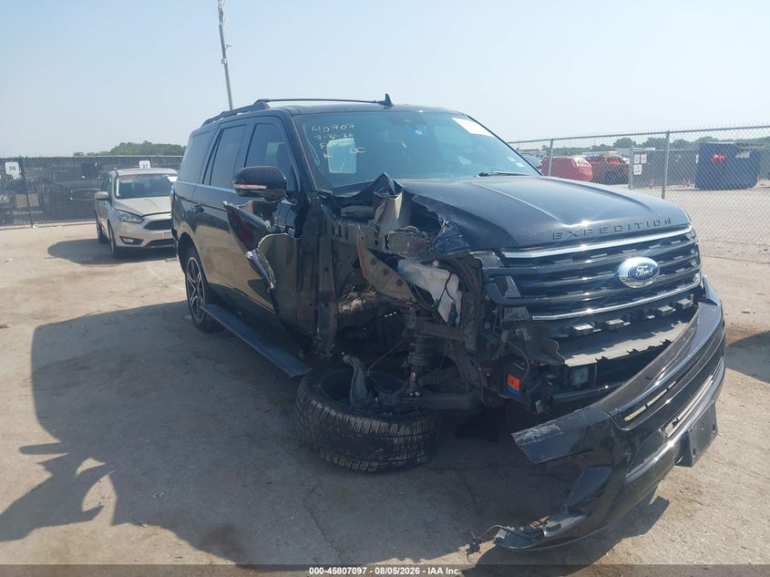 2020 FORD EXPEDITION auction photo 1