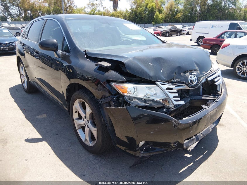 2011 TOYOTA VENZA auction photo 1