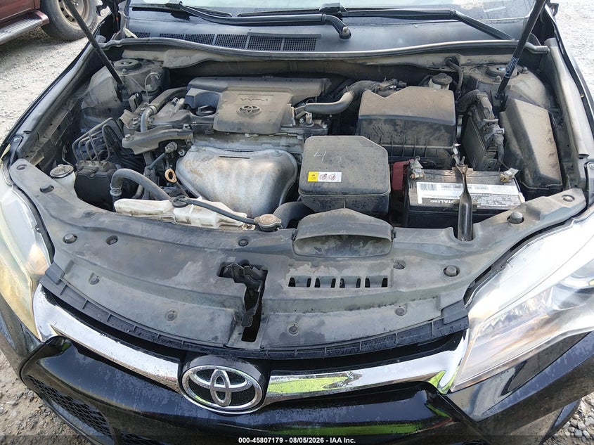 TOYOTA CAMRY - zdjęcie 10