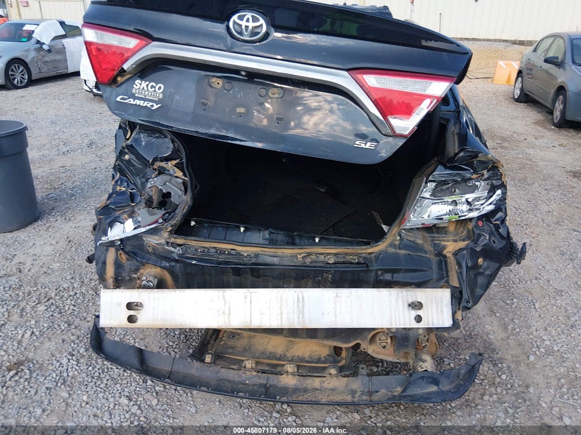 TOYOTA CAMRY - zdjęcie 6