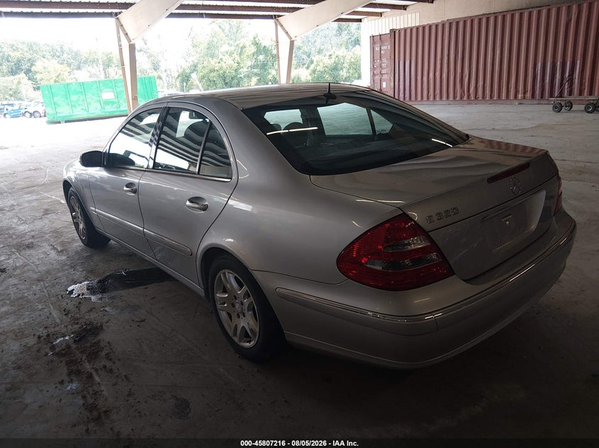 2003 MERCEDES-BENZ E 320 auction photo 3