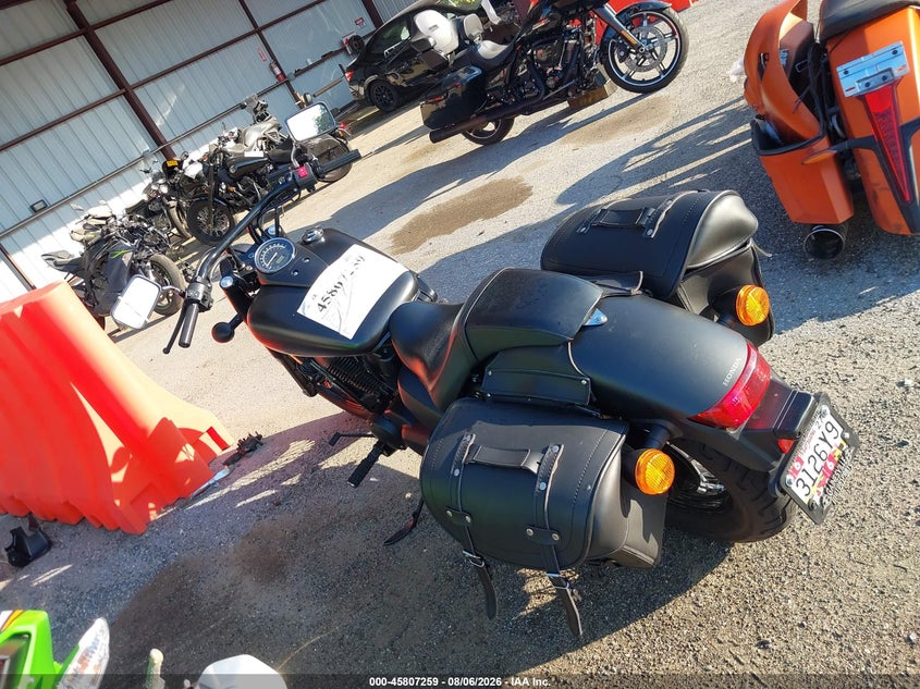 HONDA VT750 2023