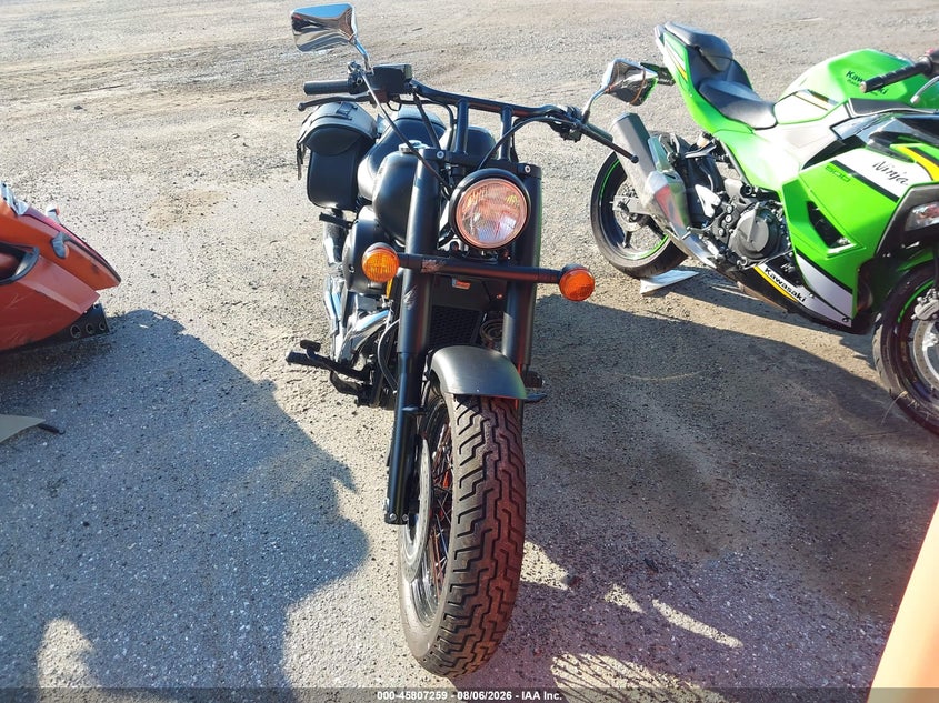 HONDA VT750 2023