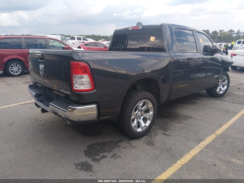 Vin: 1c6srfft6mn770481, lot: 46306194, ram 1500 big horn  4x4 5'7 box 20214