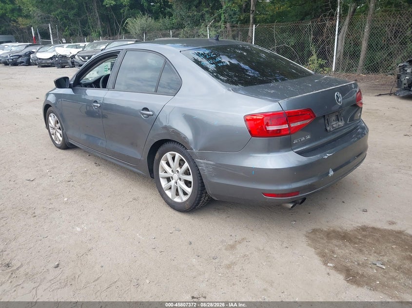 2015 VOLKSWAGEN JETTA auction photo 3