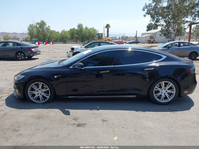 2020 TESLA MODEL S LONG RANGE DUAL MOTOR ALL-WHEEL DRIVE/LONG RANGE PLUS DUAL MOTOR ALL-WHEEL DRIVE · Фото 14