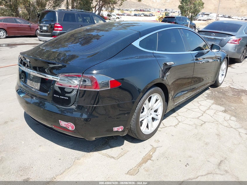 2020 TESLA MODEL S auction photo 4