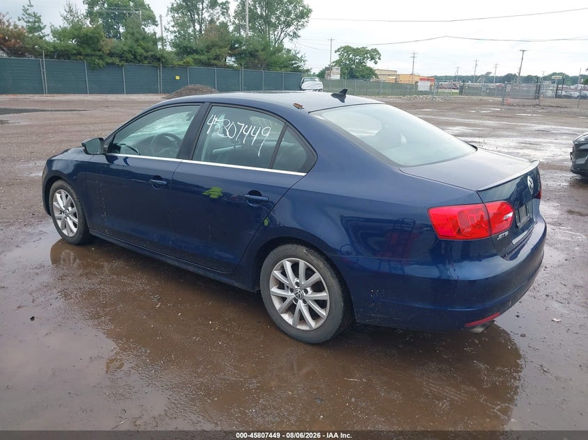 Vin: 3vwd17aj5em387659, lot: 46306295, volkswagen jetta 1.8t se 20143