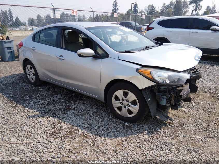 Vin: knafk4a63f5314376, lot: 46306325, kia forte lx 2015 img_1