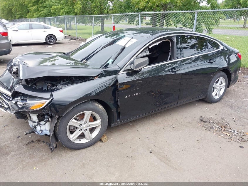 2023 Chevrolet Malibu, Front End, IAAI, VIN 1G1ZB5ST2PF250734 — photo 2