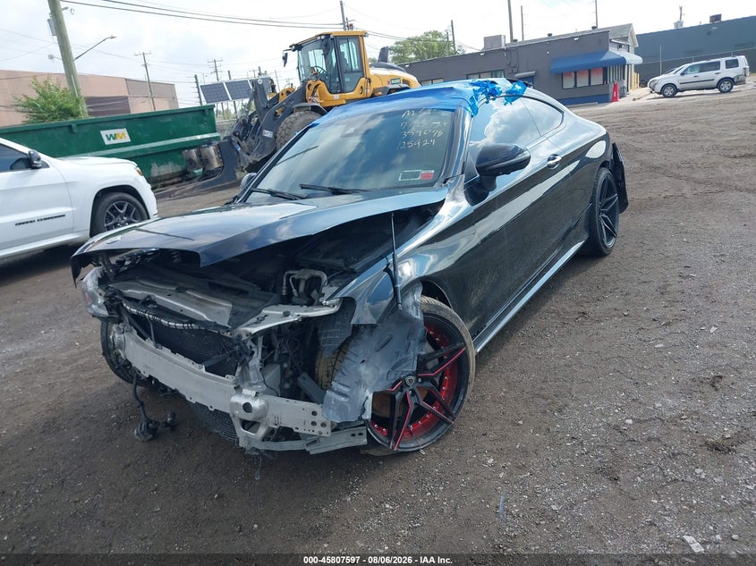 Vin: wddwj4jb0hf354078, lot: 46306443, mercedes-benz c 300 20172