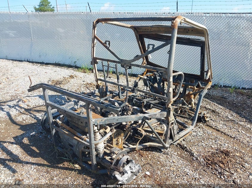 2025 CAN-AM DEFENDER