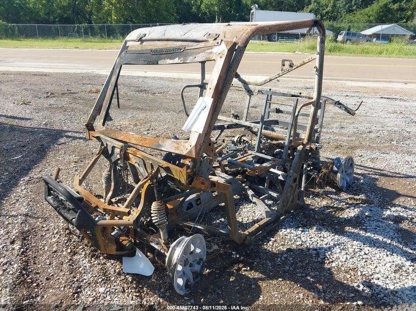 2025 CAN-AM DEFENDER auction photo 2