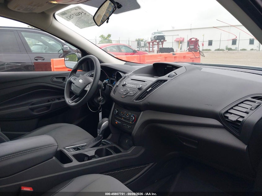 2017 FORD ESCAPE auction photo 5