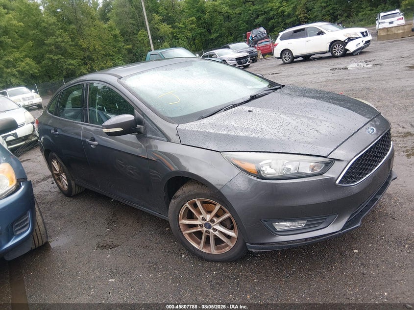 Vin: 1fadp3f29fl319417, lot: 46306633, ford focus se 2015 img_1
