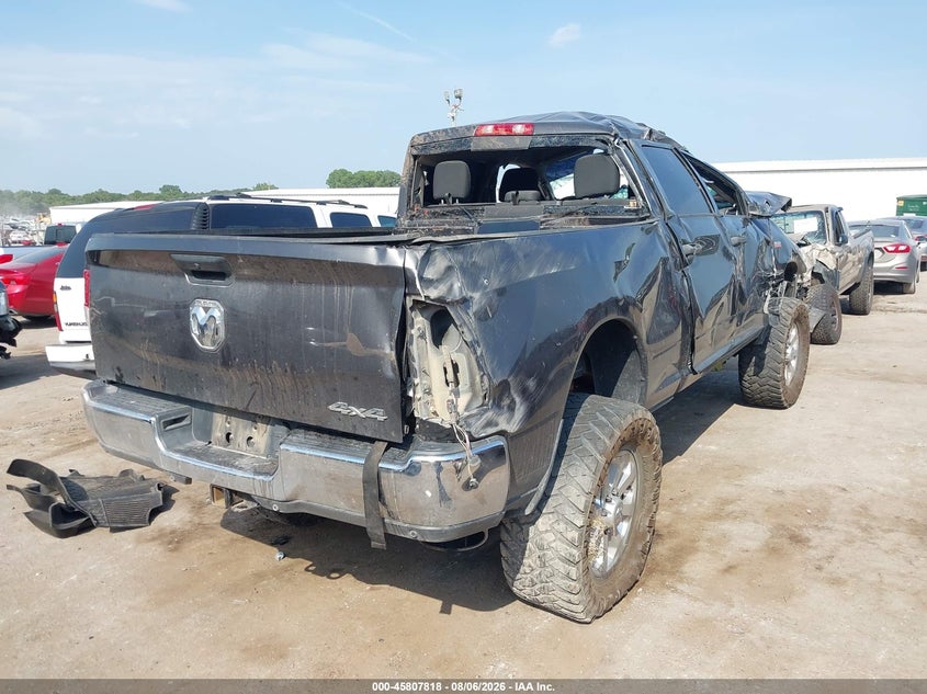 Vin: 3c6ur5cj9lg213643, lot: 46306664, ram 2500 tradesman  4x4 6'4 box 20204