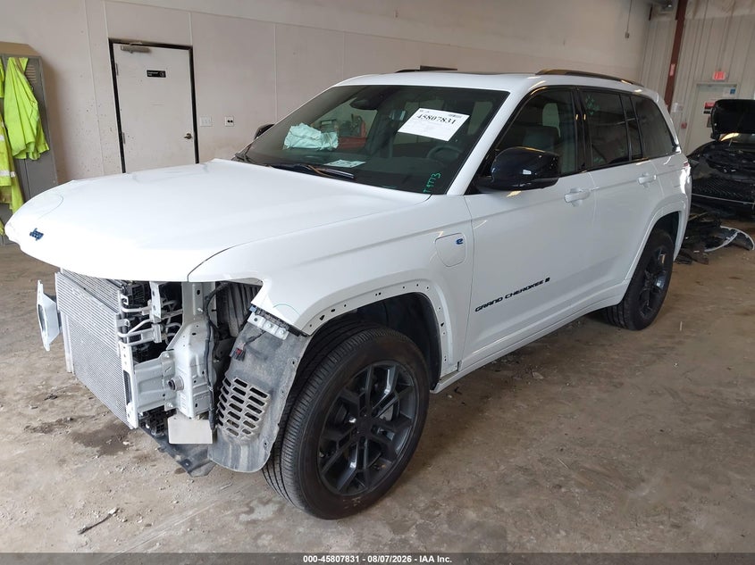 Vin: 1c4rjyb61s8677910, lot: 46306677, jeep grand cherokee 4xe anniversary edition 20252