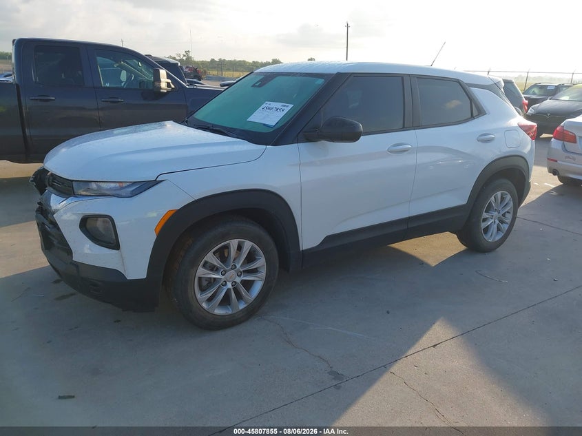 2023 CHEVROLET TRAILBLAZER auction photo 2