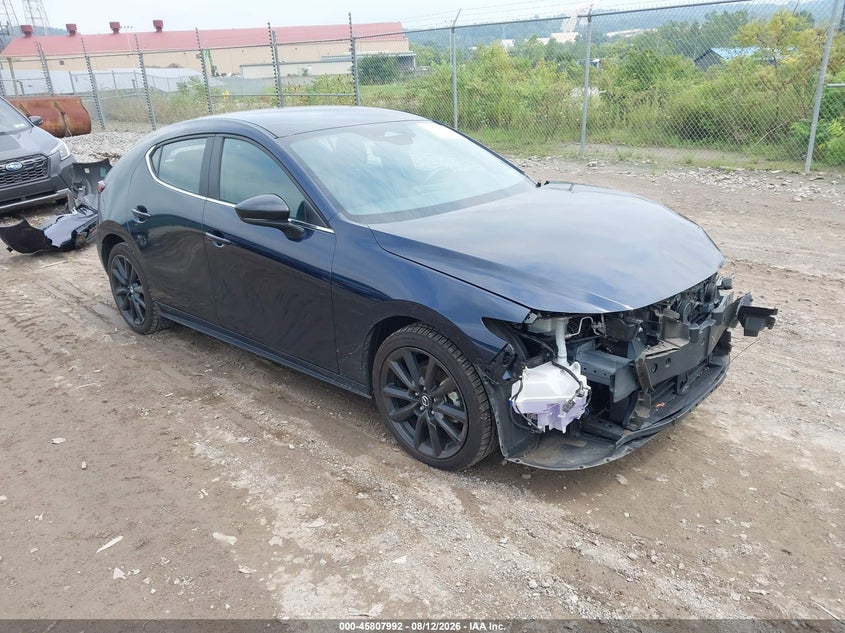 2024 MAZDA MAZDA3 auction photo 1