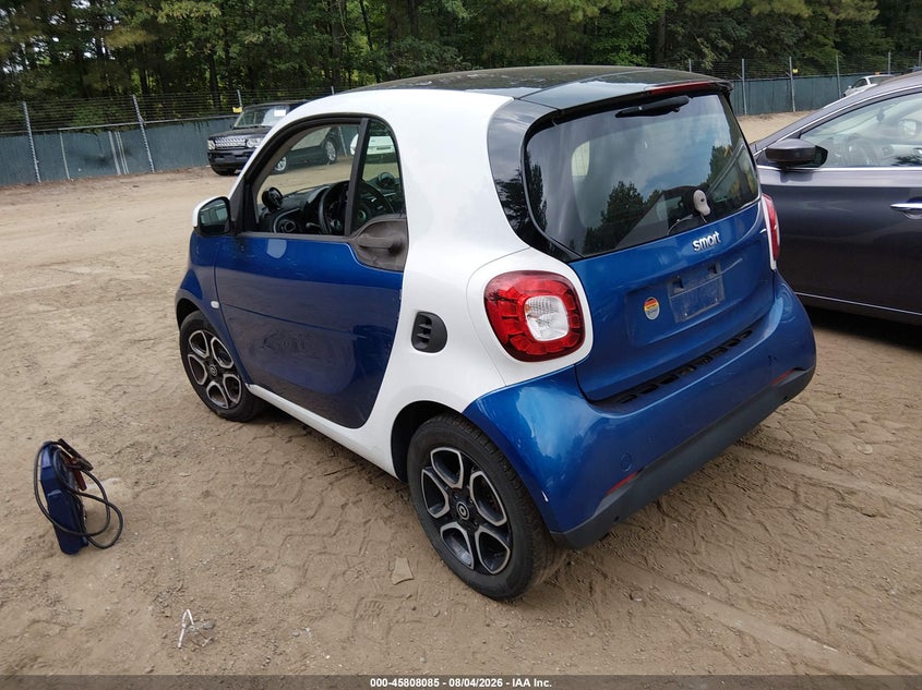 2016 SMART FORTWO auction photo 3