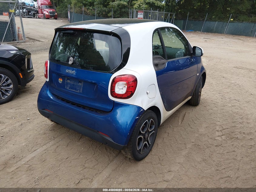 2016 SMART FORTWO auction photo 4