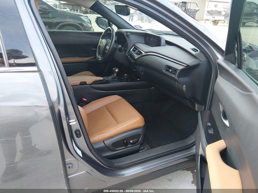 2020 LEXUS UX 250H auction photo 5