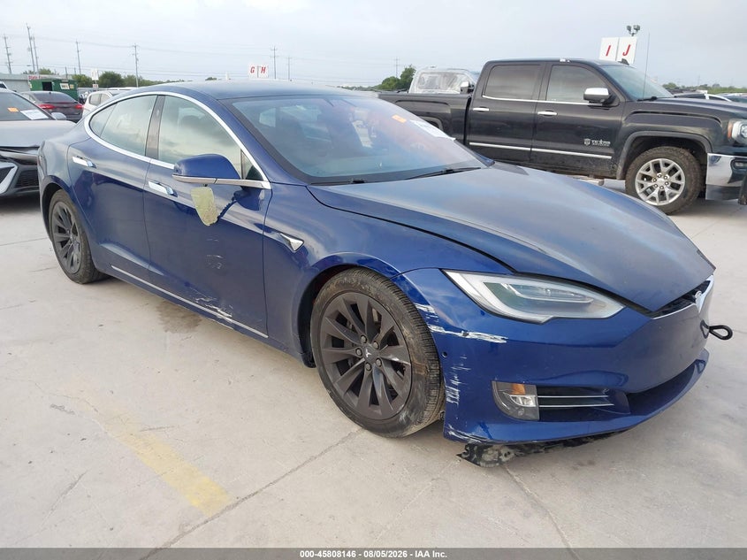 TESLA MODEL S - zdjęcie 1