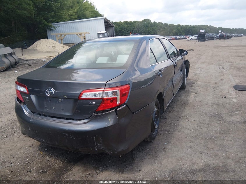 Vin: 4t4bf1fk6er381229, lot: 46307064, toyota camry le 20144